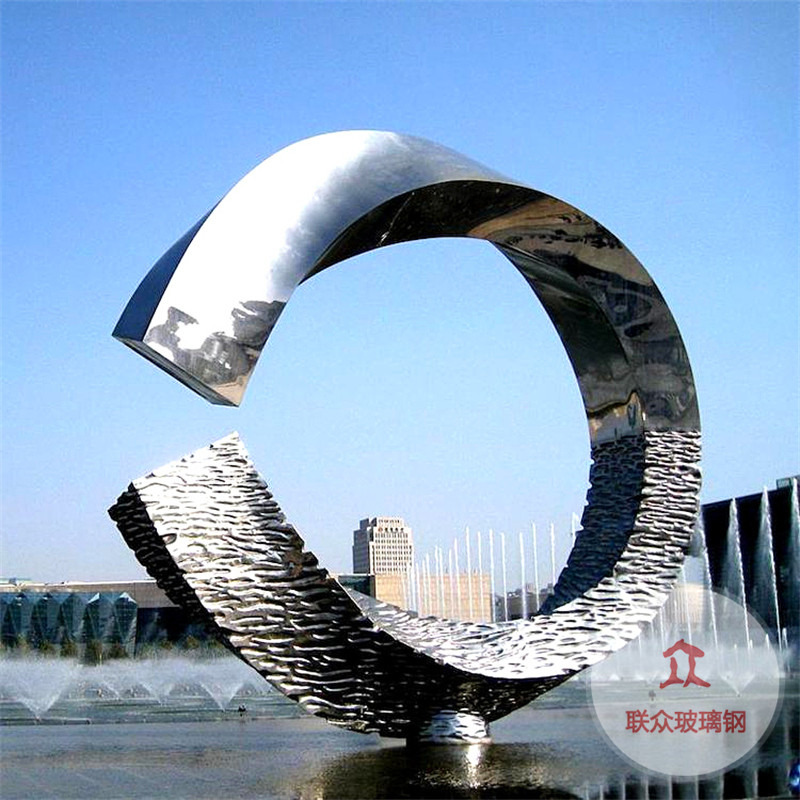 大型不銹鋼雕塑定制鯨魚(yú)戶(hù)外校園地球儀鳳凰廊架景觀水景鏡面廠家
